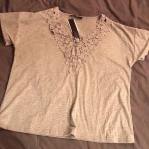 NWT Grey floral tee
